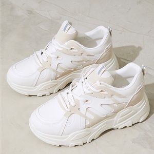 PRETTYLITTLETHING CHUNKY SNEAKERS